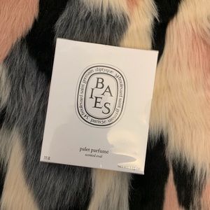 NIB Diptyque Palet Parfumé Scented Oval in Baies
